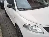 Usata Lancia Ypsilon Gold 69 CV (50 kW) 2021 Altro Utilitaria