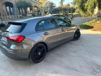 Begagnad Mercedes A180 Premium 116 HK (85 kW) 2020 Grå Sedan