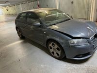 Usata Audi A3 140 CV (102 kW) 2005 Grigio Utilitaria