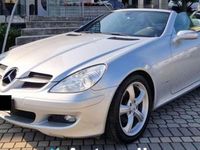 Usata Mercedes SLK200 163 CV (119 kW) 2004 Argento Cabrio