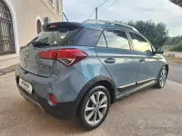 Usata Hyundai i20 Active Cross 90 CV (66 kW) 2016 Bluazzurro Berlina