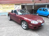 Usata Mazda MX5 110 CV (80 kW) 2003 Marrone Cabrio