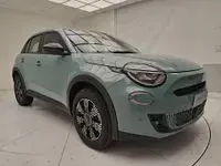 Uusi Fiat 600 110 HP (80 kW) 2025 Sininen Katumaasturi