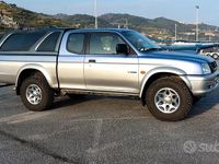 Usata Mitsubishi L200 2001 Grigio Pick-up