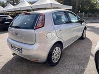 Usata Fiat Punto Lounge 85 CV (62 kW) 2015 Grigio Utilitaria