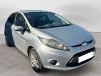 Usata Ford Fiesta Titanium 82 CV (60 kW) 2010 Argento Berlina