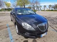 Usata Lancia Delta 120 CV (88 kW) 2010 Grigio Utilitaria