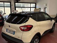 Usata Renault Captur Zen 90 CV (66 kW) 2016 Other SUV