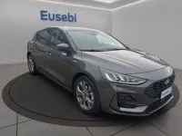 Usata Ford Focus ST-Line 125 CV (91 kW) 2023 Grigio scuro Berlina