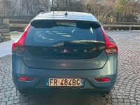 Usata Volvo V40 You! 150 CV (110 kW) 2015 Blu Berlina