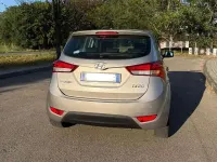 Usata Hyundai ix20 Comfort 90 CV (66 kW) 2016 Beige Utilitaria