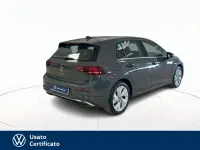 Usata VW Golf VIII Style 150 CV (110 kW) 2025 Grigio / pastello Berlina
