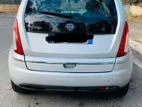 Usata Lancia Musa 77 CV (56 kW) 2010 Grigio Monovolume
