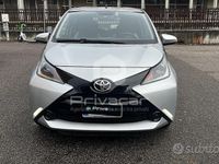 Usata Toyota Aygo X-wave 69 CV (50 kW) 2017 Grigio Utilitaria