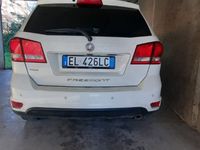 Usata Fiat Freemont 140 CV (102 kW) 2012 Bianco SUV