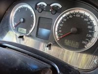 Usata VW Golf IV 101 CV (74 kW) 2003 Grigio Utilitaria