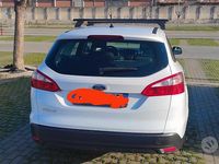Usata Ford Focus 105 CV (77 kW) 2014 Bianco Station wagon