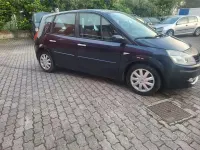 Usata Renault Scénic II 106 CV (77 kW) 2007 Blu Monovolume