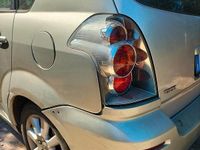 Usata Toyota Corolla Verso 116 CV (85 kW) 2004 Grigio Monovolume