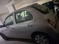 Usata Nissan Micra Visia 65 CV (47 kW) 2003 Argento Utilitaria