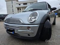 Occasion Mini Cooper 116 ch (85 kW) 2004 Gris Citadine