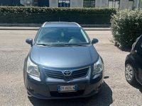 Usata Toyota Avensis 2009 Grigio Berlina