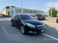 Usata Opel Insignia Cosmo 160 CV (117 kW) 2011 Nero Station wagon