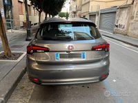 Usata Fiat Tipo Cross 131 CV (96 kW) 2021 Grigio Berlina
