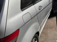 Usata Mercedes B200 140 CV (102 kW) 2006 Argento Monovolume