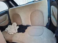 Usata Lancia Ypsilon 60 CV (44 kW) 2004 Blu Utilitaria