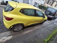 Second-hand Renault Clio IV 90 CP (66 kW) 2014 Galben Berlinǎ