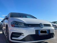 Usata VW Golf VII 150 CV (110 kW) 2018 Bianco Utilitaria