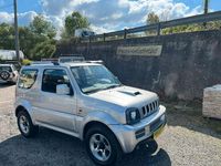 Second-hand Suzuki Jimny 65 CP (47 kW) 2005 Gri SUV