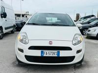 Usata Fiat Punto Lounge 75 CV (55 kW) 2015 Bianco Utilitaria
