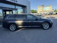 Usata VW Passat Business 150 CV (110 kW) 2022 Grigio Station wagon