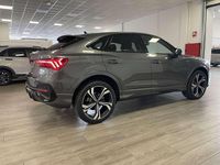 Nuova Audi Q3 Sportback S-Line 150 CV (110 kW) 2025 Grigio scuro SUV