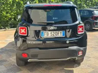 Usata Jeep Renegade Limited 140 CV (102 kW) 2015 Nero SUV