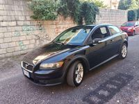 Usata Volvo C30 109 CV (80 kW) 2008 Nero Utilitaria