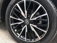 Usata Toyota C-HR 116 CV (85 kW) 2018 Grigio SUV