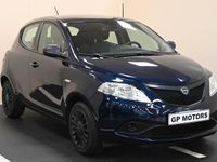 Usata Lancia Ypsilon 69 CV (50 kW) 2018 Nero Utilitaria