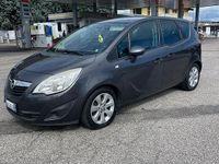 Usata Opel Meriva 95 CV (69 kW) 2011 Grigio Monovolume