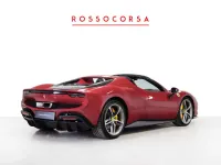 Usata Ferrari 296 829 CV (609 kW) 2023 Rosso mugello Cabrio