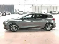 Usata Ford Focus ST-Line 116 CV (85 kW) 2025 Magnetic grey Berlina