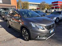 Usata Peugeot 2008 Access 82 CV (60 kW) 2017 Grigio SUV