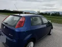 Usata Fiat Grande Punto 77 CV (56 kW) 2006 Blu Utilitaria