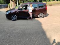 Usata Dacia Lodgy 90 CV (66 kW) 2016 Marrone Monovolume