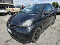Usata Toyota Aygo 68 CV (50 kW) 2008 Nero Utilitaria