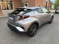 Usata Toyota C-HR Lounge 98 CV (72 kW) 2019 Grigio SUV
