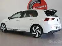 Usata VW Golf VIII GTI 300 CV (220 kW) 2022 Bianco Berlina
