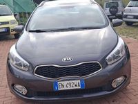 Usata Kia Ceed Sportswagon Platinum 128 CV (94 kW) 2012 Grigio Station wagon